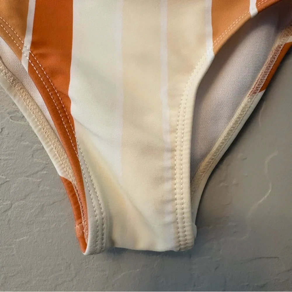 Roco Swim neutral striped cross back bikini two piece swimsuit size 12-18 months